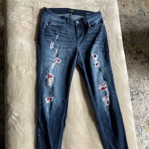 Judy blue paisley patch jeans 7/28